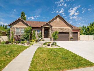 1608 W Boulder Creek Ln, Layton, UT 84041