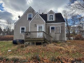 11 Ingleside Rd, Brewster, NY 10509