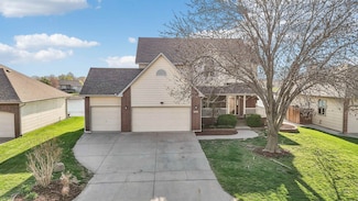3210 N Lakecrest St, Wichita, KS 67205