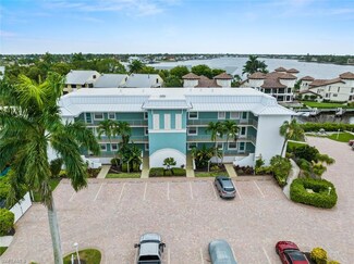 1200 Blue Point Ave Unit A5, Naples, FL 34102