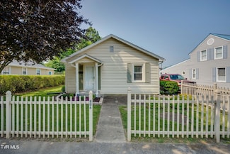 806 Forest St, Kingsport, TN 37660