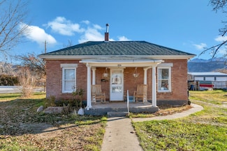 496 N 200 E, Nephi, UT 84648