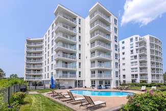 219 E Grand Ave Unit 3C, Old Orchard Beach, ME 04064