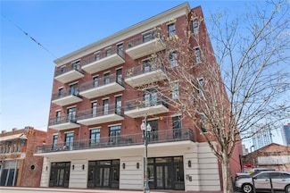 731 St Charles Ave Unit 517, New Orleans, LA 70130