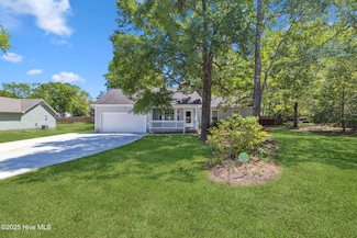244 Shellbank Dr, Sneads Ferry, NC 28460