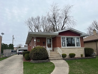 9042 Bartlett Ave, Brookfield, IL 60513