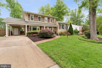 8807 Falkstone Ln, Alexandria, VA 22309