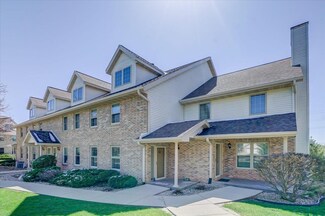30 Waterford Cir, Madison, WI 53719
