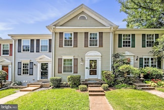 49 Huntley Ct, Sterling, VA 20165