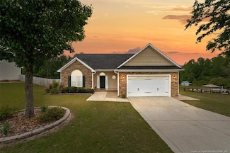 153 Home Stretch Ln, Raeford, NC 28376