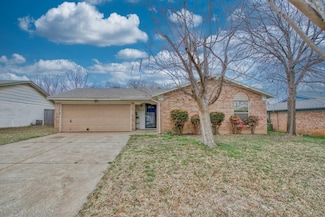 509 Kemper Ave, Crowley, TX 76036