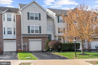 79 Hunt Club Dr, Collegeville, PA 19426