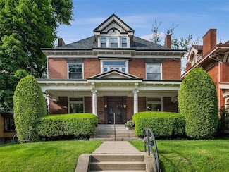 6417 Darlington Rd, Pittsburgh, PA 15217
