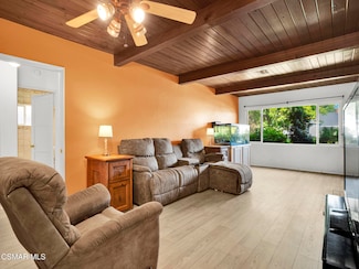 6651 Densmore Ave, Van Nuys, CA 91406
