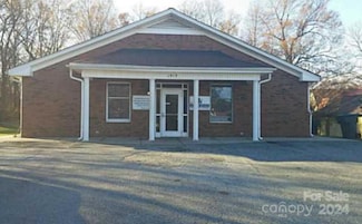 1517 Barto Place, Greensboro, NC 27405
