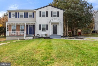 59B Elm St, Harpers Ferry, WV 25425
