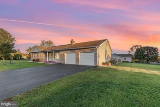 32 Crest View Ln Unit 43, Gettysburg, PA 17325