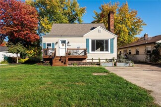 7077 Barton Dr, Mentor, OH 44060