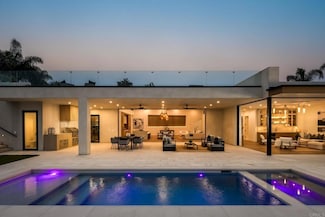 601 N Cedros Ave, Solana Beach, CA 92075