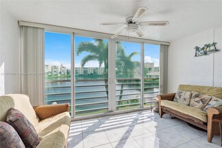 141 SE 3rd Ave Unit 203, Dania Beach, FL 33004