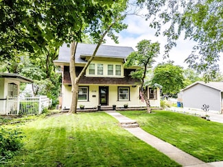 226 Sheridan Rd, Waterloo, IA 50701