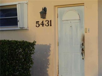 5431 W 10th Ct, Hialeah, FL 33012