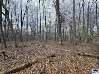 10886 Private Rd, Poland, IN 47868