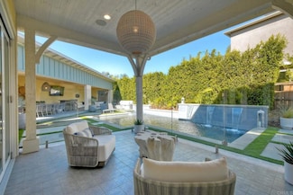 734 Adelaide Cir, Encinitas, CA 92024