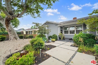 5618 Saint Clair Ave, Valley Village, CA 91607