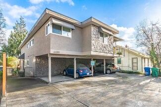 4456 Whitman Ave N, Seattle, WA 98103