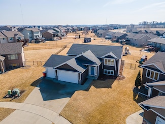 1452 Tunbridge Place NE, Byron, MN 55920