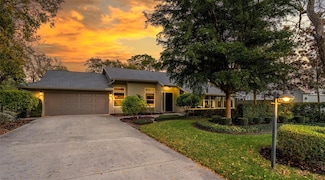 1046 Greystone Ln, Sarasota, FL 34232