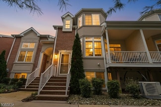 613 Maple Ct Unit 613, Garwood, NJ 07027