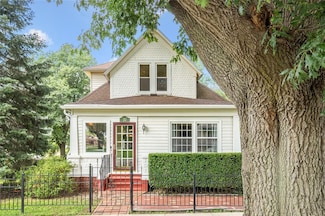 707 Hatton Ave, Dallas Center, IA 50063