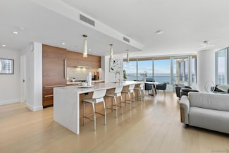 888 W E St Unit 1001, San Diego, CA 92101