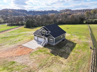 3327 Booker Ridge Rd, Mount Pleasant, TN 38474