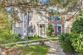 918 Ivanhoe St, Denver, CO 80220