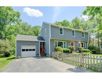 26 Kinnicutt Rd S, Worcester, MA 01602