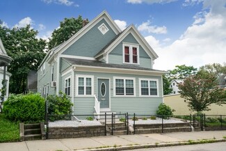 114 Lovell St, Worcester, MA 01603