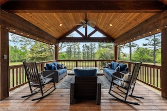 1450 N Ulmer St, Greenwood, AR 72936