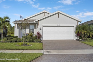 2062 Great Belt Cir, Melbourne, FL 32940