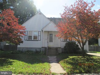 108 3rd Ave, Mount Ephraim, NJ 08059
