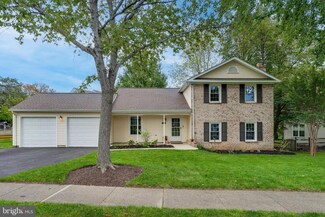 320 Old Dominion Ave, Herndon, VA 20170