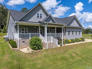 3012 Green Valley Rd, Gadsden, AL 35907