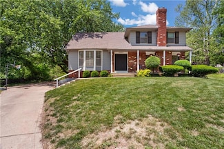 9950 N Charlotte St, Kansas City, MO 64155