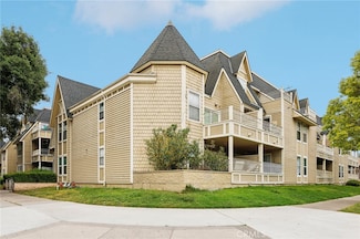 300 E Chestnut Ave Unit 303, Santa Ana, CA 92701