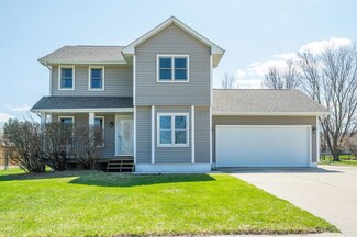 1210 W Jefferson St, Winterset, IA 50273