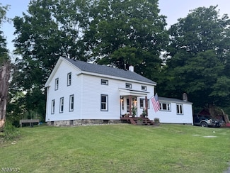 80 Plains Rd, Frankford, NJ 07822