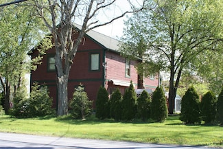 5 Asprion Rd, Glenmont, NY 12077