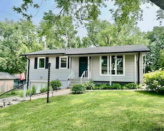 9117 Boyd St, Omaha, NE 68134